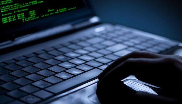 Hacker - Χάκερ