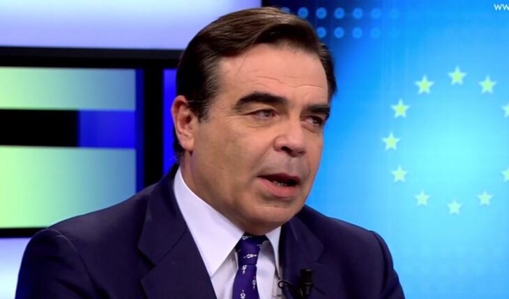 σχοινάς