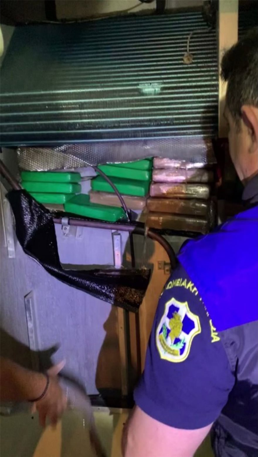 IMG-CUSTOMSFINAL-_3_