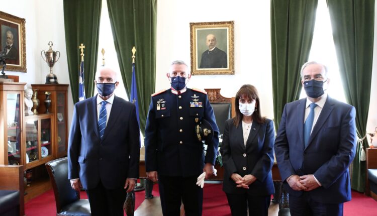 sakellaropoulou_mesolloggi