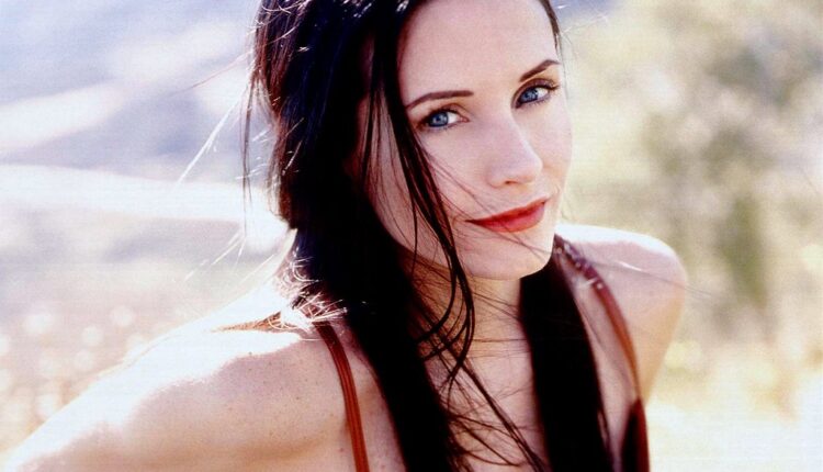 Κόρτνει Κοξ