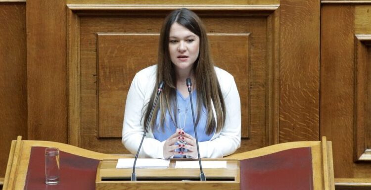 Κωνσταντίνα Αδάμου