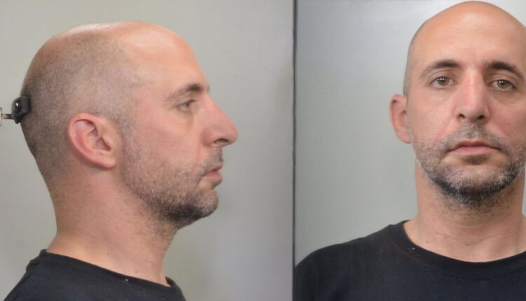 Μπουγιούκος_αστυνομικός