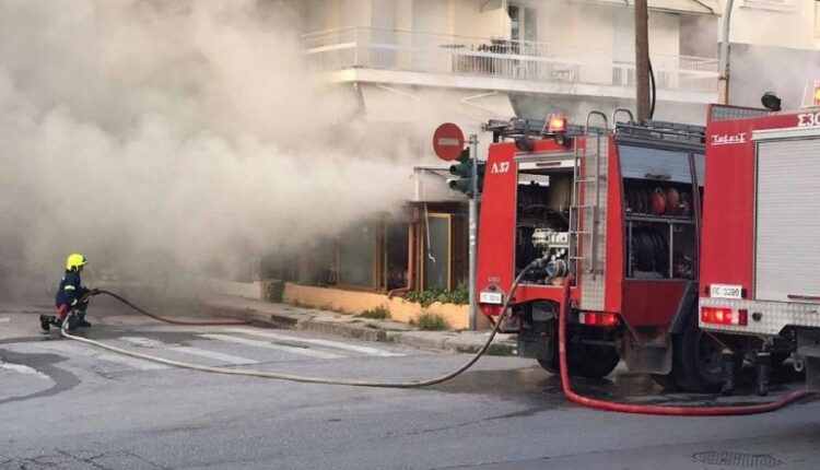 φωτιά-καλαμαριά-ταβέρνα