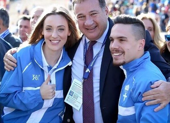 Κορακάκη Πετρούνιας