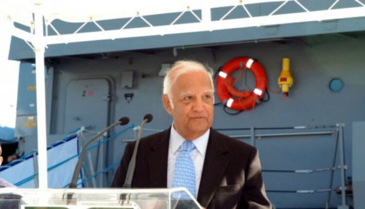 Νίκος Ταβουλάρης