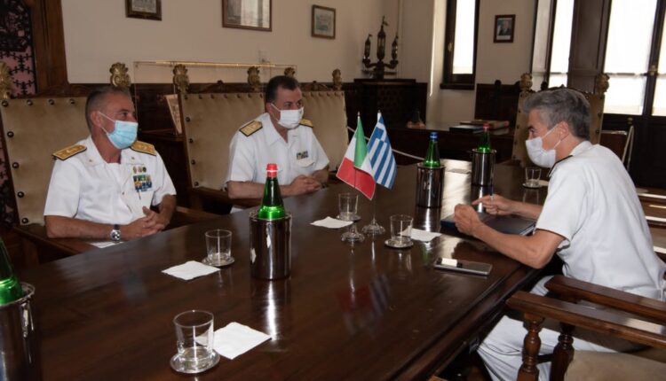 Πολεμικό Ναυτικό συνομιλίες με ιταλικό Ναυτικό