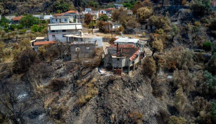 Φωτιά στην Ηλεία - φωτογραφία από drone