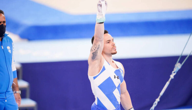 Λευτέρης Πετρούνιας