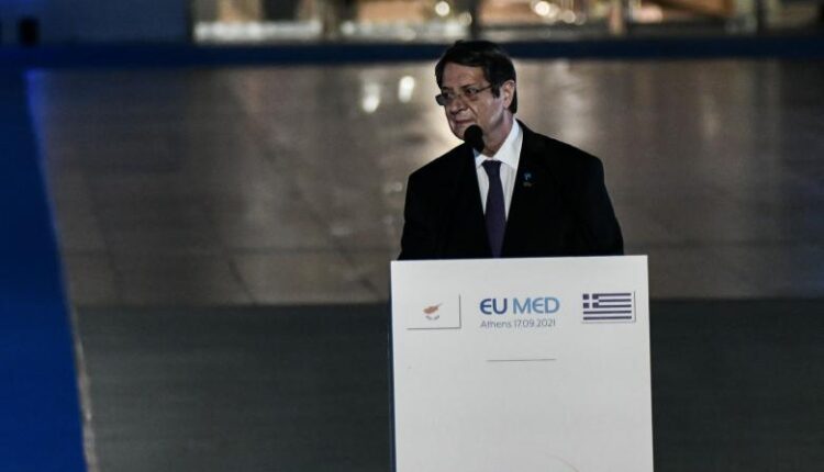 Αναστασιάδης