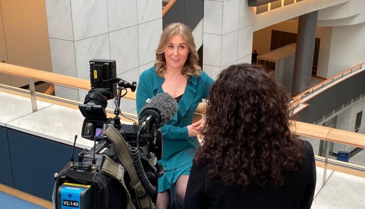 Αλεξάντρα Φίλιπς