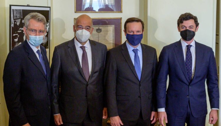 Δένδιας Γερουσιαστές