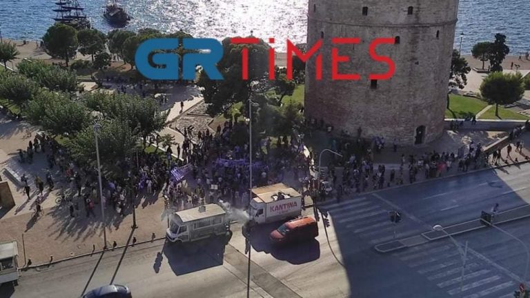 Συγκέντρωση αντιεμβολιαστών στη Θεσσαλονίκη