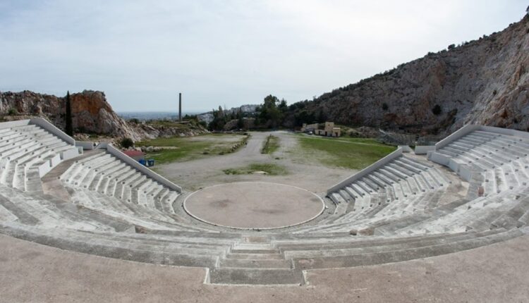 Θέατρο Πέτρας στην Πετρούπολη