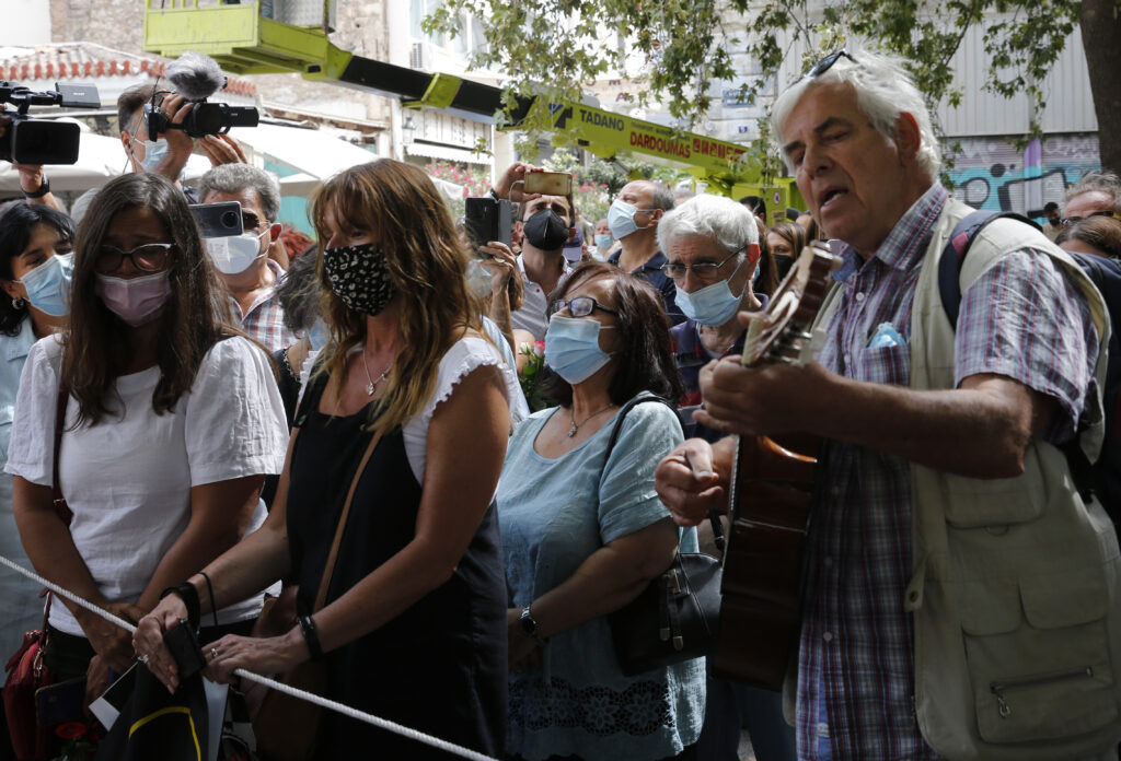Θεοδωράκης
