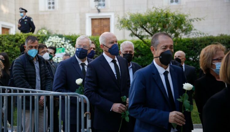 Μητροπολίτη Αθηνών