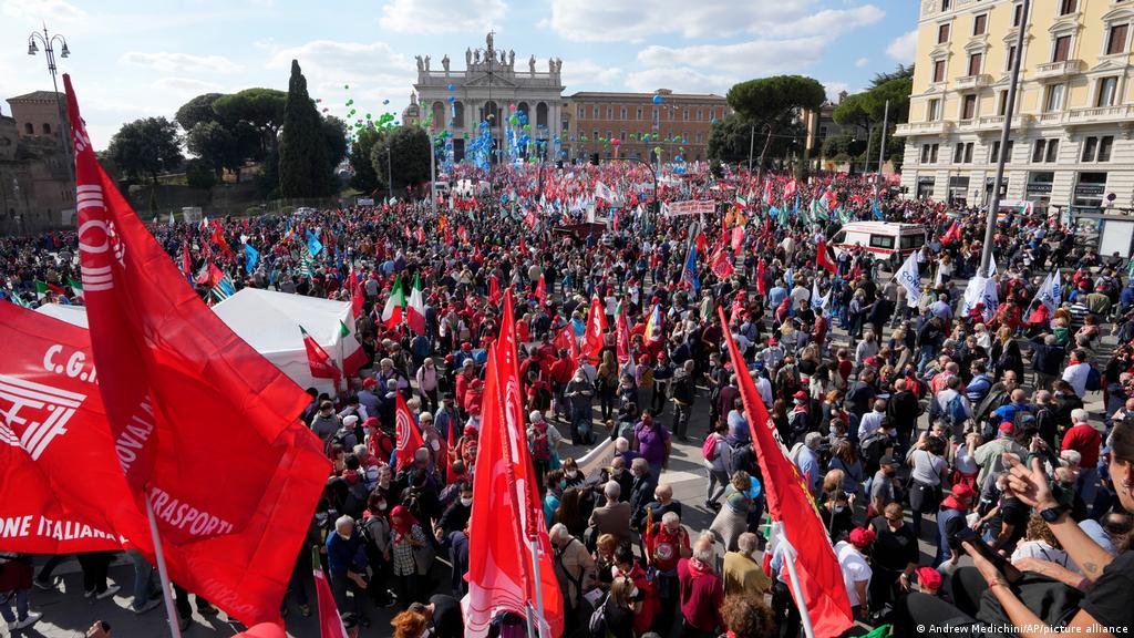 Αντιφασιστική διαδήλωση στη Ρώμη