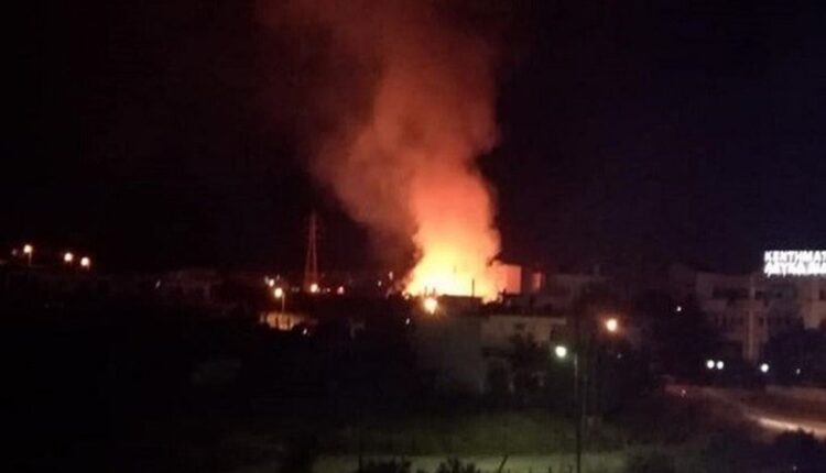 Φωτιά στον Βοτανικό