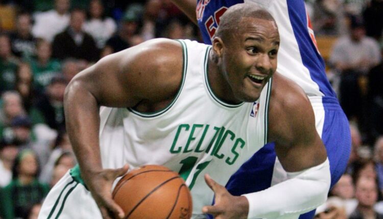 Γκλεν Ντέιβις