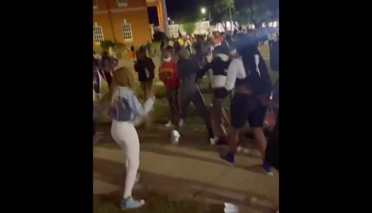 πυροβολισμοί