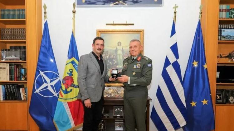 Κακούρης - Φλώρος