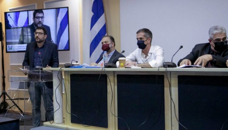 δημοτικό-συμβούλιο