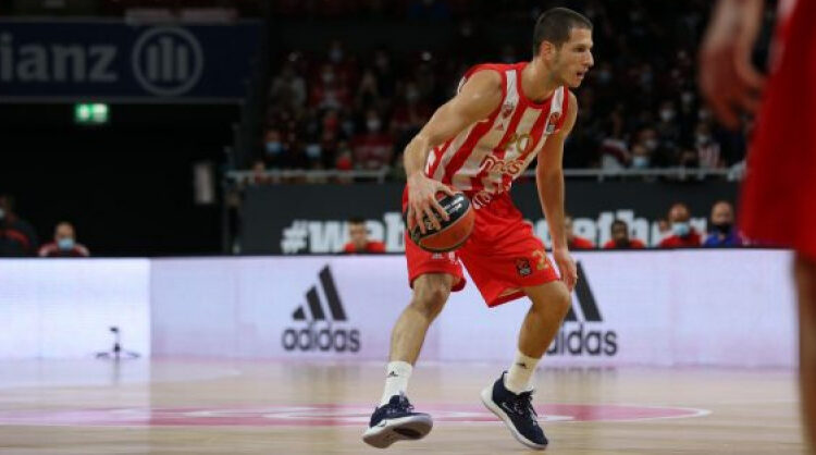 Νίκολα Ιβάνοβιτς