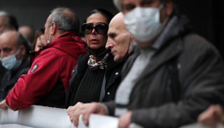 Συγκέντρωση εργαζομένων στον τομέα του Πολιτισμού στο υπουργείο Εργασίας