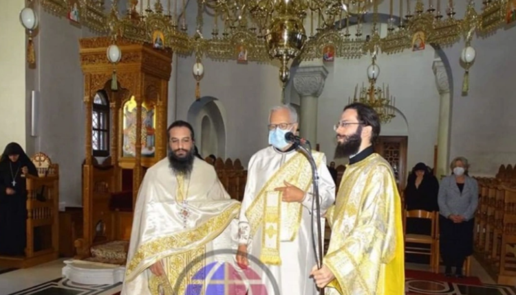 Δημήτρης Λινός