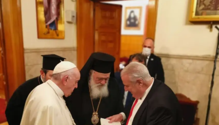 Πάπας Φραγκίσκος - Σάκης Κεχαγιόγλου