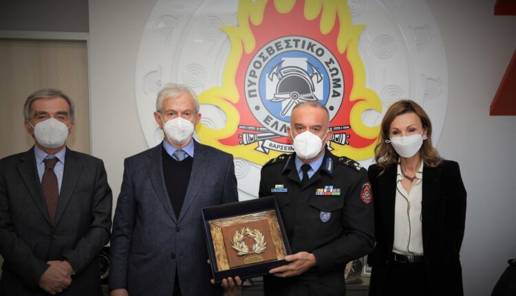 Δωρεά Εφοπλιστών στο Πυροσβεστικό Σώμα