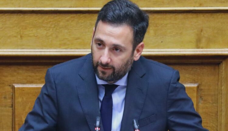 Μελάς