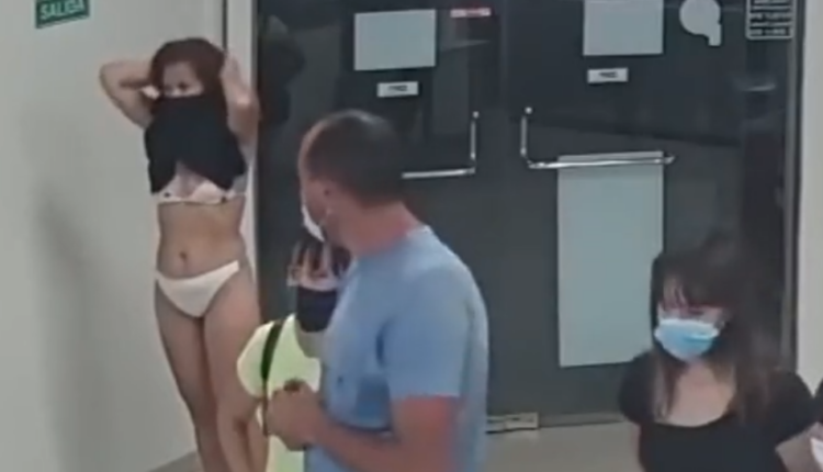 Φόρεμα-μάσκα