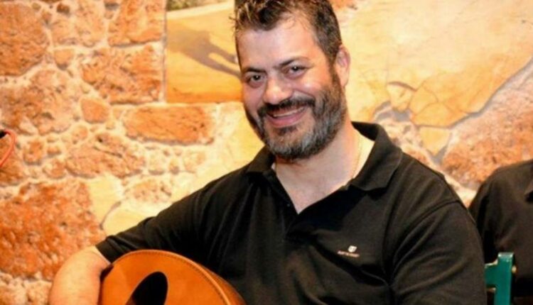 Κονταρός