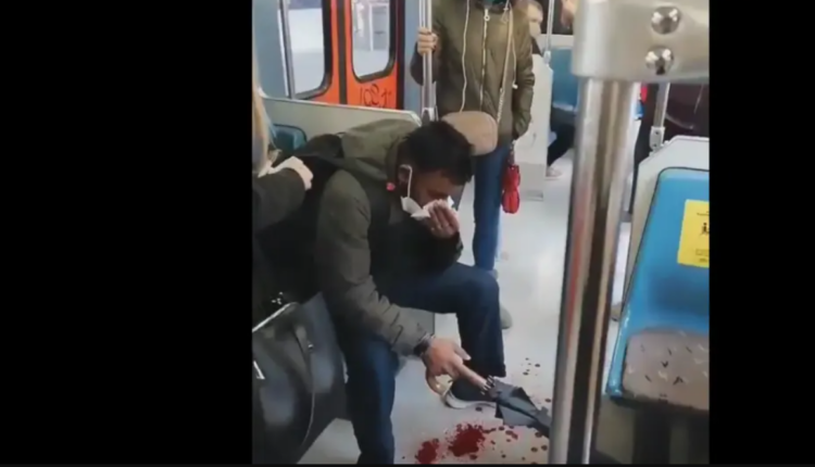 Ρατσιστική επίθεση στον ΗΣΑΠ
