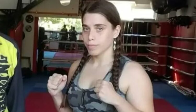 Εικοσάχρονη στην Κρήτη