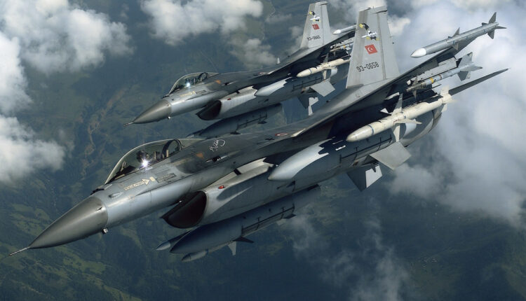 Τουρκικά F-16