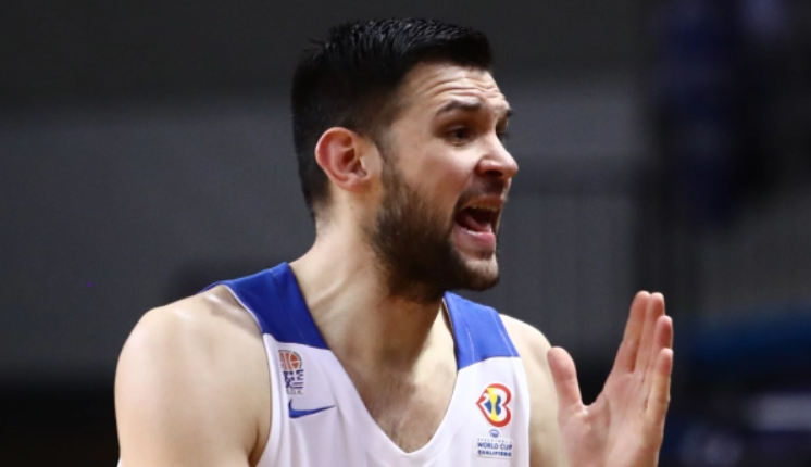 Κώστας Παπανικολάου
