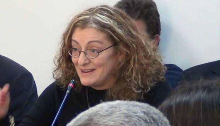 Κοσμοπούλου