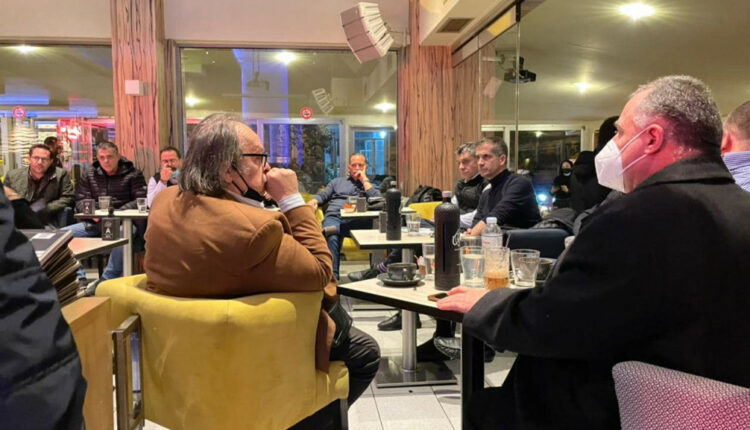 μπακογιάννης-ρουβίκωνας