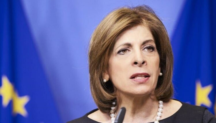 στέλλα-κυριακίδου