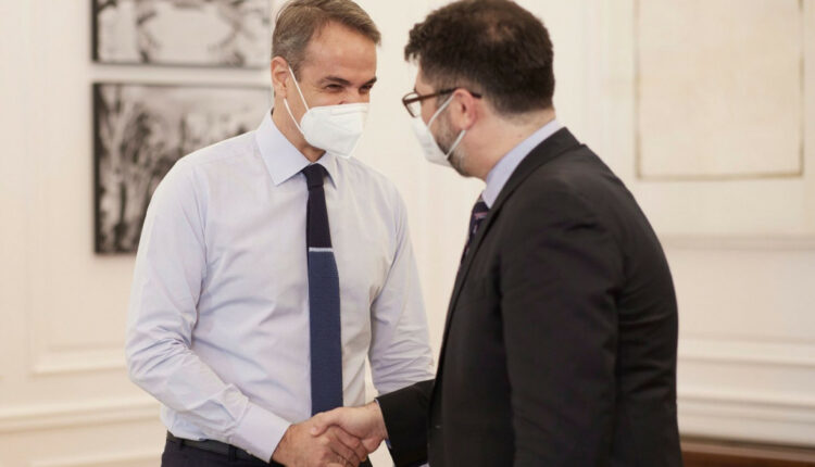 Συνάντηση Μητσοτάκη - Μανώλη Ανδρουλάκη