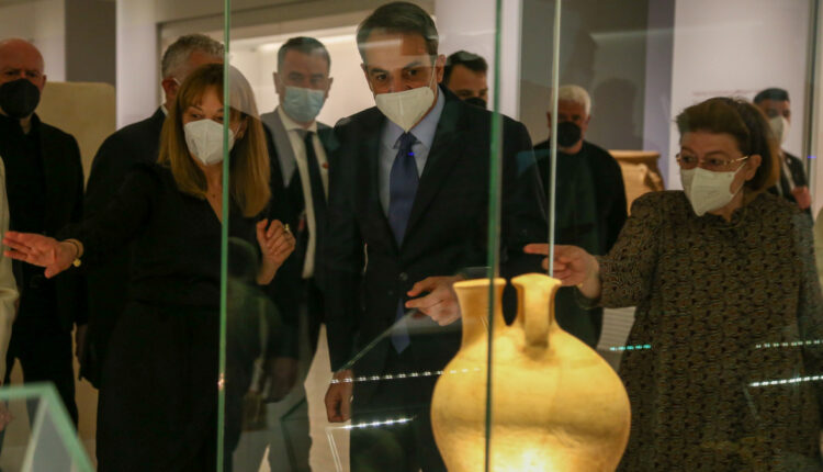 Ο Κυριάκος Μητσοτάκης στο νέο μουσείο Χανιών