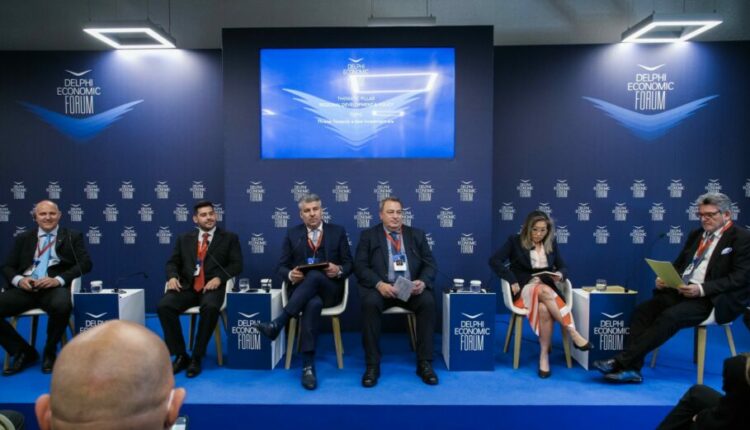 Συζήτηση για τη Θράκη στο Φόρουμ των Δελφών