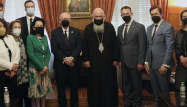 Συνάντηση Ιερώνυμου με αντιπροσωπεία από Καναδά
