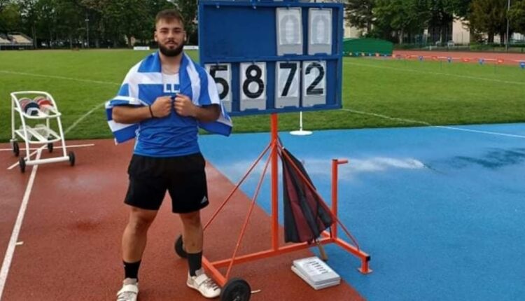 Μαντζουράνης