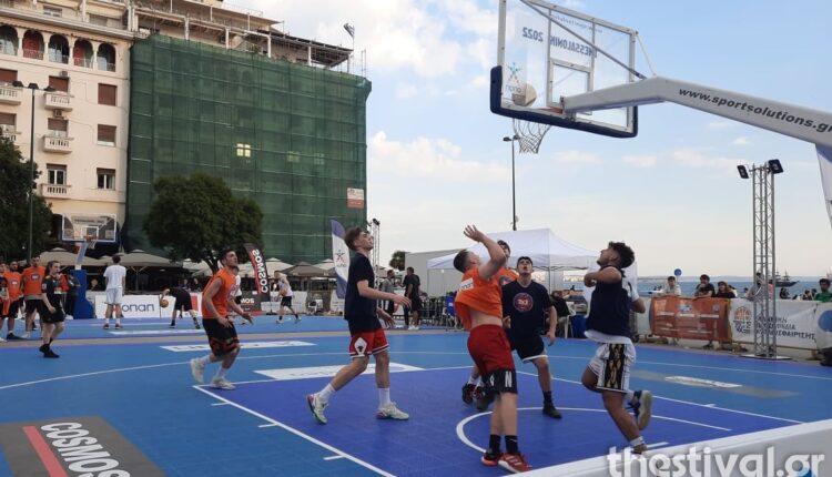 τουρνουά-καμπανός