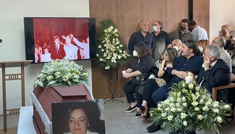 Λένα Γκόλφη