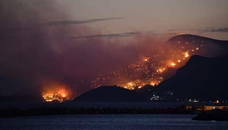 σάμος-φωτιά
